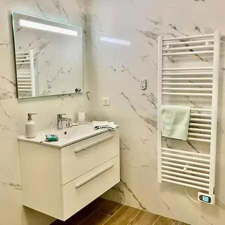 La Casa De Betty, 4 Personnes, Bord De A Florent Saint-Florent (Corsica)